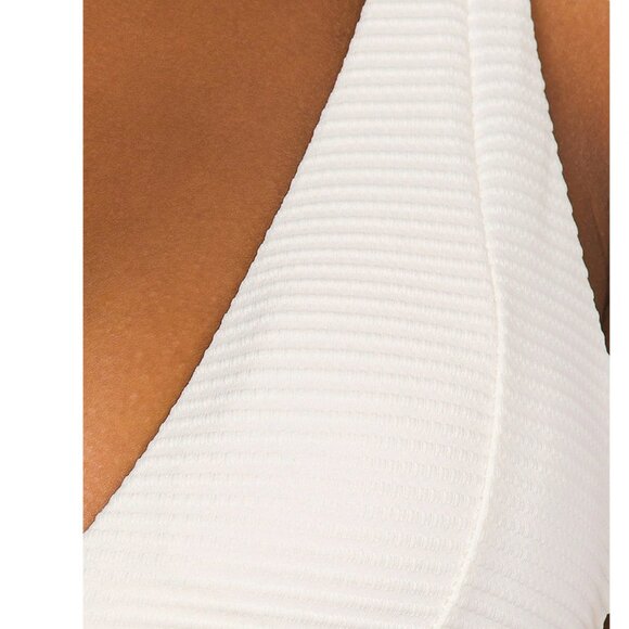 L Space Eco Chic Repreve® Nina Bikini Top in Cream DD Cup - Picture 2 of 7